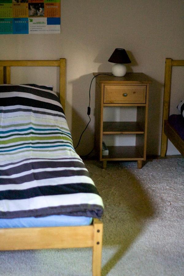Homehostel Warsawa Bagian luar foto