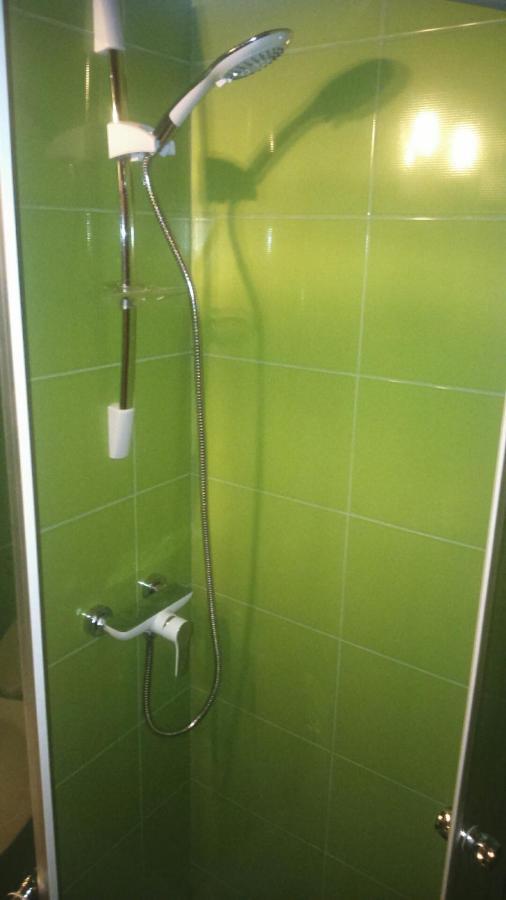 Homehostel Warsawa Bagian luar foto
