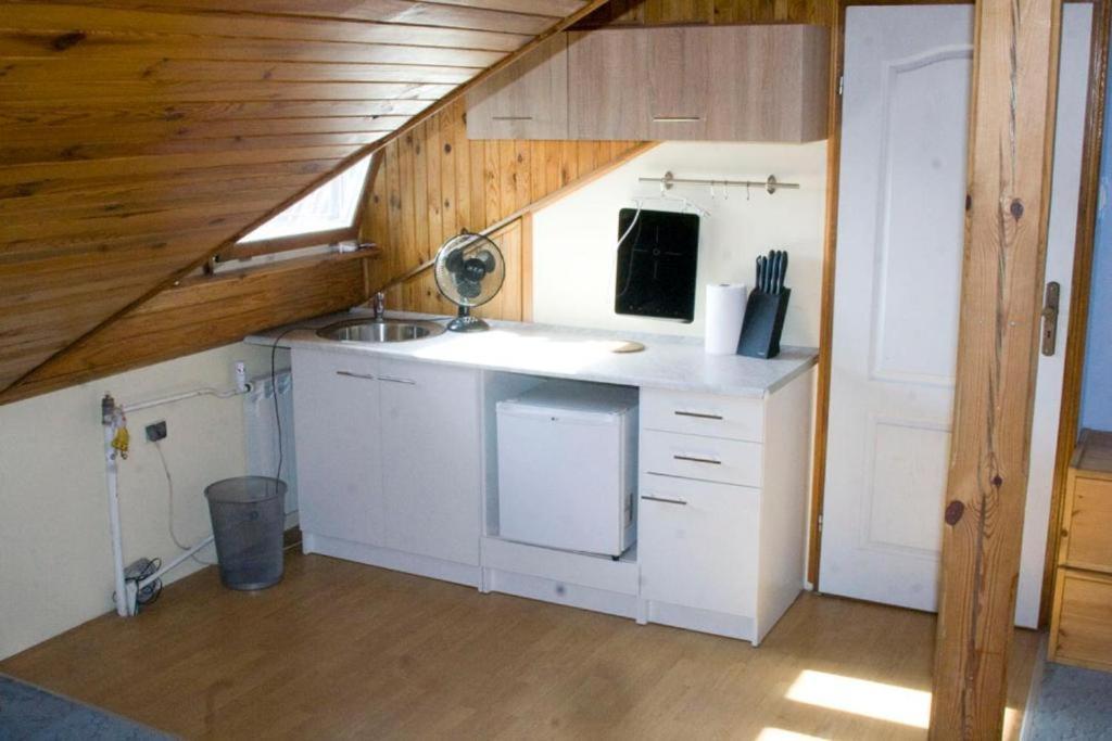 Homehostel Warsawa Bagian luar foto